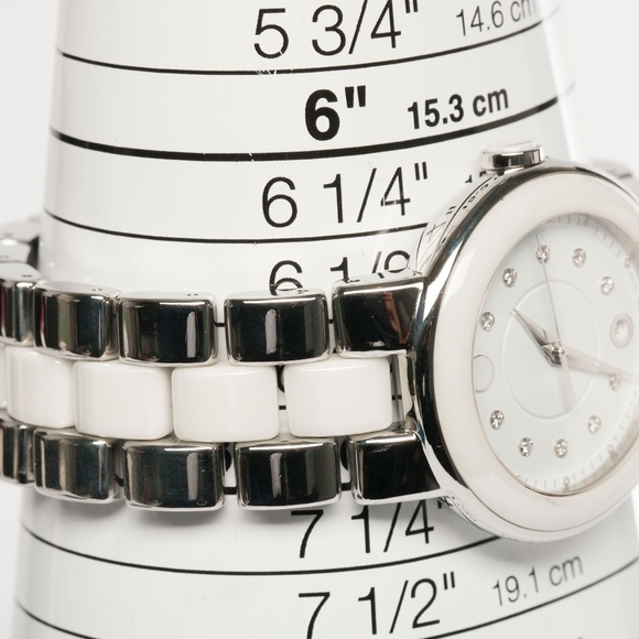 Auth MOVADO Cerena Diamond White Ceramic Watch - Picture 9 of 9